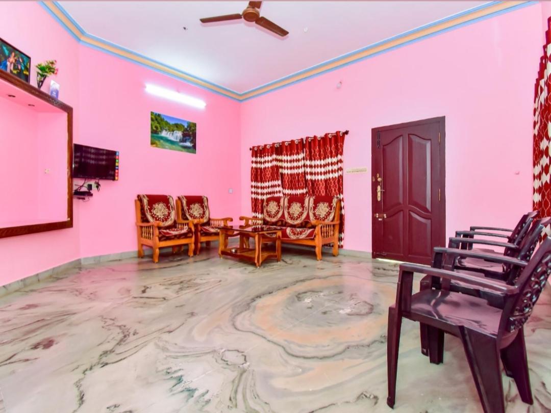 Phoenix Holiday Home Канякумари Екстериор снимка